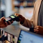1 in 5 Americans Spend Recklessly Amid Economic Woes